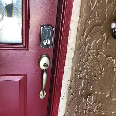 Villa Cheerful 3 Bed House In A Cul- De-Sac! Tampa Exterior foto