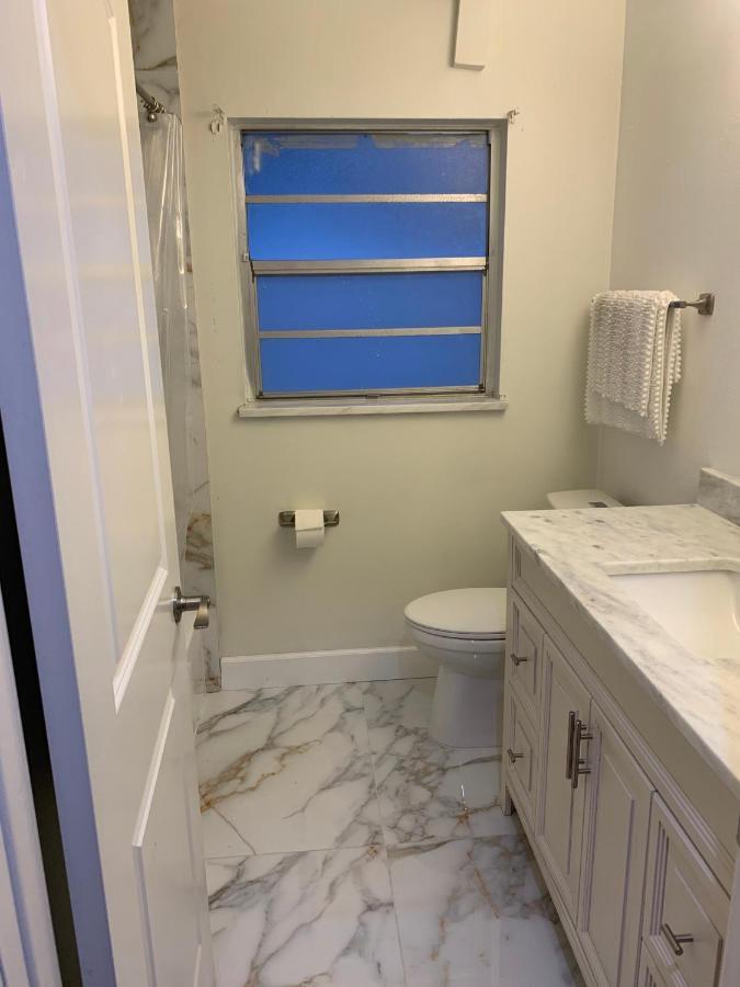 Villa Cheerful 3 Bed House In A Cul- De-Sac! Tampa Exterior foto